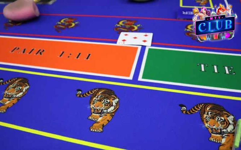 เกมไพ่เสือมังกร